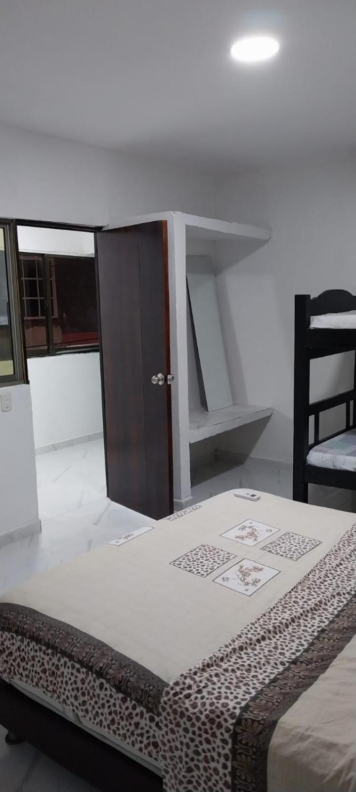 La Medellin Hostal Kartagena Zewnętrze zdjęcie